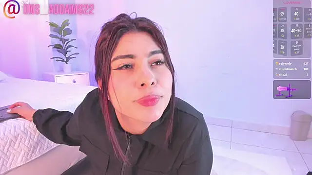 Danna adams01 online show from December 29, 2024, 1:56 am