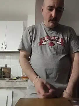 Maryo0001 online show from April 18, 2026, 10:54 pm