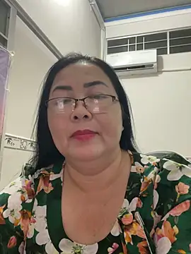 NDith online show from October 9, 2025, 11:19 am