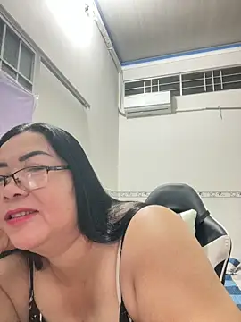 NDith online show from October 15, 2025, 10:10 pm