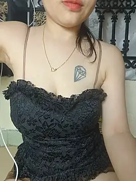Snapshot of lyna_bl chatting on July 11, 2026, 2:31 pm lyna bl online show from July 11, 2026, 2:31 pm