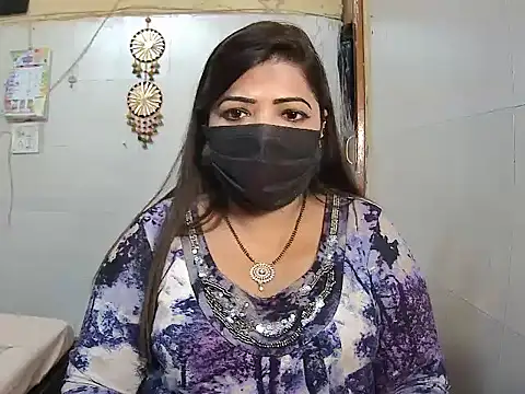 Snapshot of Oh-Monika chatting on March 18, 2025, 3:53 am Oh-Monika online show from March 18, 2025, 3:53 am