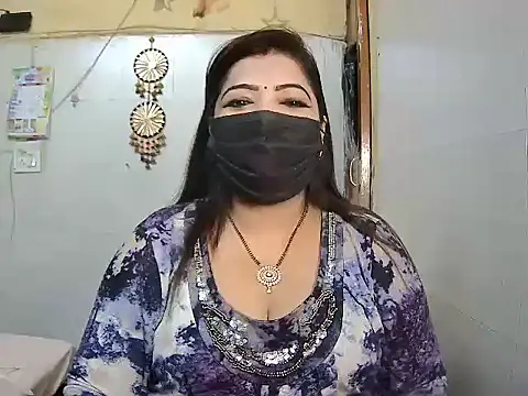 Snapshot of Oh-Monika chatting on March 19, 2025, 3:20 am Oh-Monika online show from March 19, 2025, 3:20 am