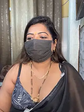 Snapshot of Oh-Monika chatting on September 10, 2025, 7:14 pm Oh-Monika online show from September 10, 2025, 7:14 pm