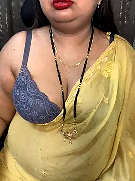 Snapshot of Oh-Monika chatting on October 1, 2025, 3:56 am Oh-Monika online show from October 1, 2025, 3:56 am