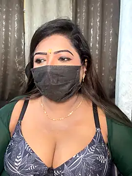 Snapshot of Oh-Monika chatting on October 17, 2025, 4:53 pm Oh-Monika online show from October 17, 2025, 4:53 pm