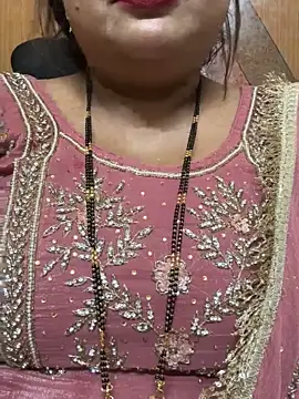 Snapshot of Oh-Monika chatting on October 20, 2025, 4:51 pm Oh-Monika online show from October 20, 2025, 4:51 pm