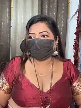 Snapshot of Oh-Monika chatting on November 3, 2025, 5:03 pm Oh-Monika online show from November 3, 2025, 5:03 pm