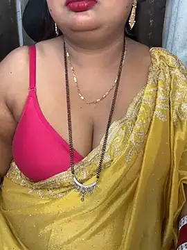 Snapshot of Oh-Monika chatting on November 9, 2025, 5:44 pm Oh-Monika online show from November 9, 2025, 5:44 pm