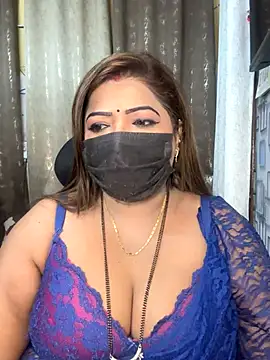 Snapshot of Oh-Monika chatting on December 3, 2025, 5:11 pm Oh-Monika online show from December 3, 2025, 5:11 pm