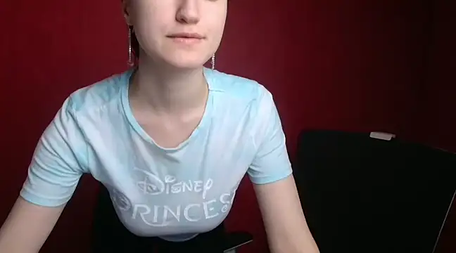 Snapshot of Gabriellagirl chatting on December 15, 2024, 9:53 pm Gabriellagirl online show from December 15, 2024, 9:53 pm