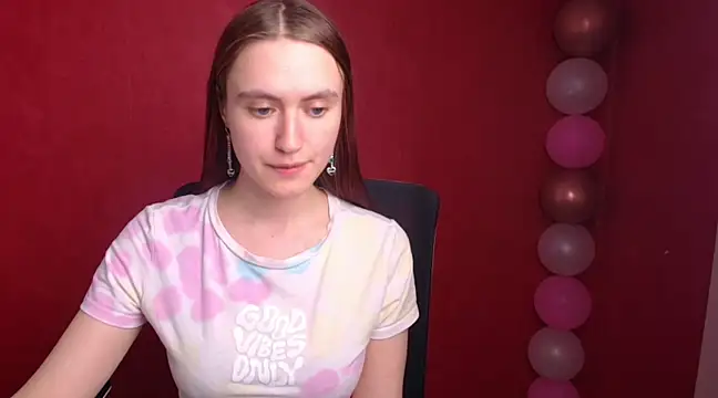 Snapshot of Gabriellagirl chatting on February 19, 2025, 10:42 pm Gabriellagirl online show from February 19, 2025, 10:42 pm