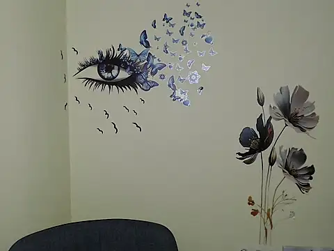 StrangerGi online show from December 6, 2024, 1:11 pm