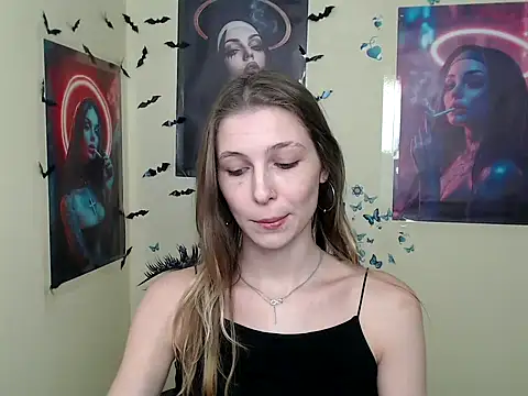 StrangerGi online show from March 13, 2025, 9:43 am