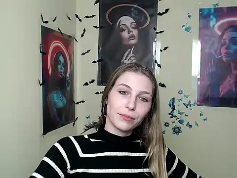 StrangerGi online show from March 13, 2025, 3:50 pm