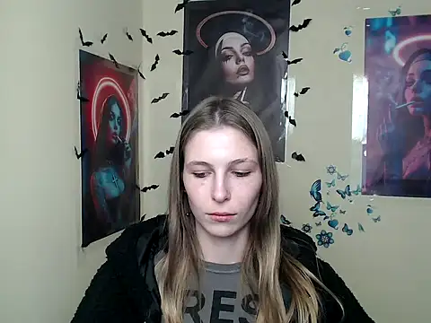 StrangerGi online show from March 14, 2025, 4:09 pm