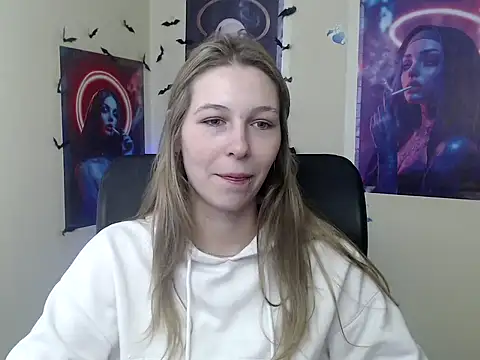 Snapshot of StrangerGi chatting on May 9, 2026, 5:56 am StrangerGi online show from May 9, 2026, 5:56 am