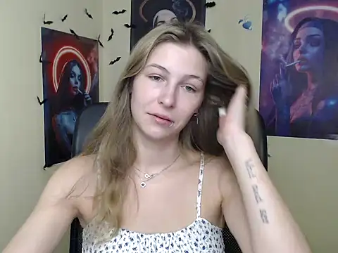 StrangerGi online show from July 2, 2026, 6:19 am