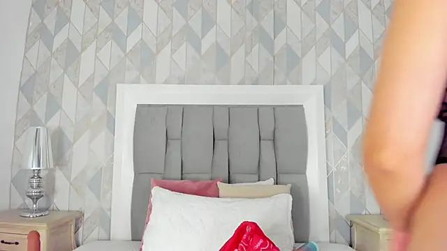 anais cooper online show from September 19, 2025, 11:55 am