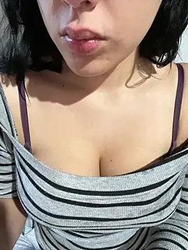 EvelisePetrovich online show from July 10, 2026, 11:57 am