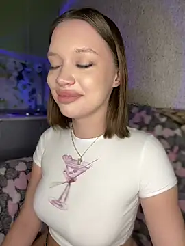 bunnyrich online show from December 15, 2024, 11:20 pm