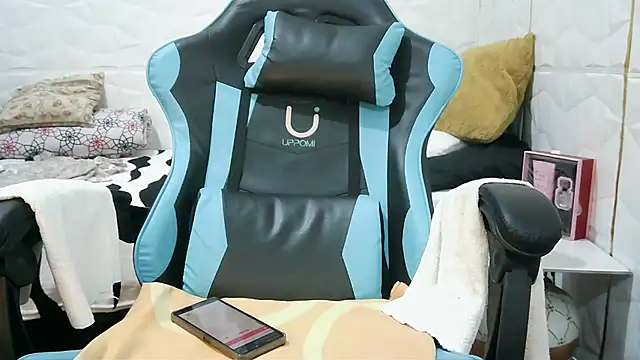 Mendoza Amaranata online show from February 11, 2025, 3:51 pm