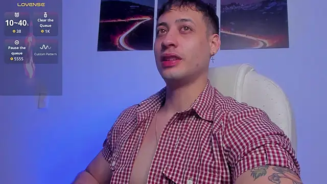 Snapshot of matt_saill chatting on October 21, 2025, 11:11 am matt saill online show from October 21, 2025, 11:11 am