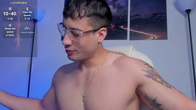 Snapshot of matt_saill chatting on October 31, 2025, 11:11 am matt saill online show from October 31, 2025, 11:11 am