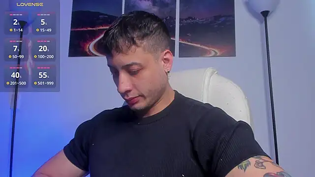 Snapshot of matt_saill chatting on November 9, 2025, 12:03 pm matt saill online show from November 9, 2025, 12:03 pm