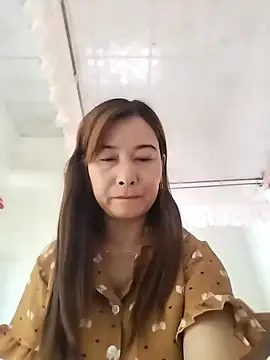 Sexy-ladyboobs20 online show from January 6, 2025, 2:37 am