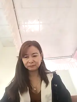 Sexy-ladyboobs20 online show from January 18, 2025, 2:25 am