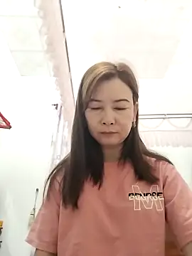 Sexy-ladyboobs20 online show from January 26, 2025, 10:57 pm