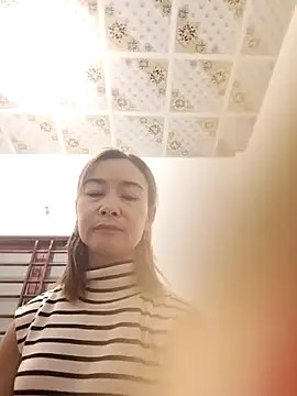 Sexy-ladyboobs20 online show from October 4, 2025, 1:09 pm