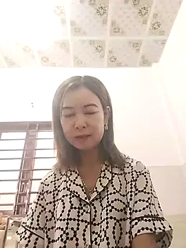 Sexy-ladyboobs20 online show from November 3, 2025, 1:19 am