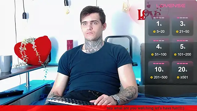 Snapshot of CarterCole chatting on February 10, 2025, 7:04 am CarterCole online show from February 10, 2025, 7:04 am