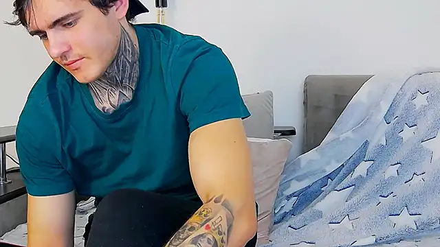 Snapshot of CarterCole chatting on January 7, 2026, 9:45 am CarterCole online show from January 7, 2026, 9:45 am