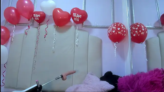 Grettel-ramirez online show from February 16, 2026, 7:54 pm