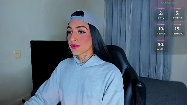 litz81 online show from November 4, 2025, 9:36 pm