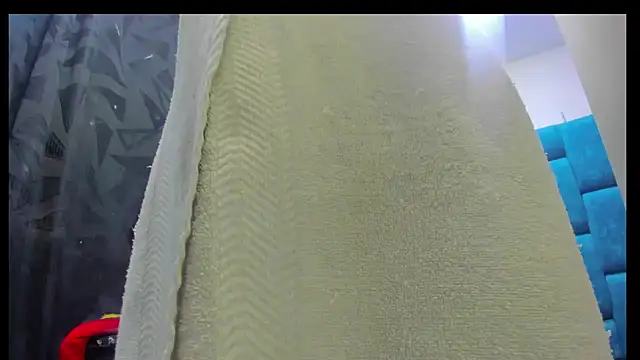 dirtygirl hot online show from October 30, 2025, 5:13 pm