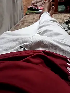 RS1995Poa1 online show from February 15, 2025, 11:03 pm