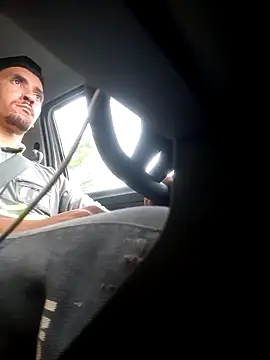 RS1995Poa1 online show from October 16, 2025, 6:09 pm