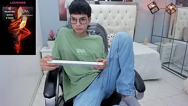 Noha scott online show from March 4, 2026, 11:00 pm