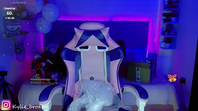 Kylie brokee online show from December 21, 2024, 12:09 am