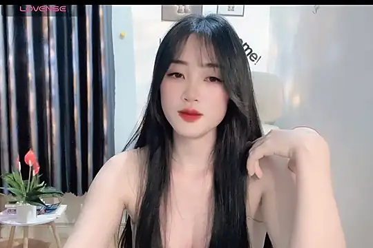  Aimy  online show from February 22, 2025, 7:25 pm