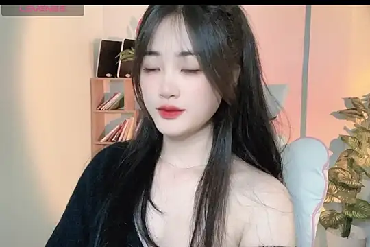  Aimy  online show from March 6, 2025, 3:35 am