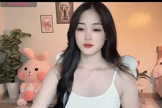  Aimy  online show from October 14, 2025, 4:41 pm