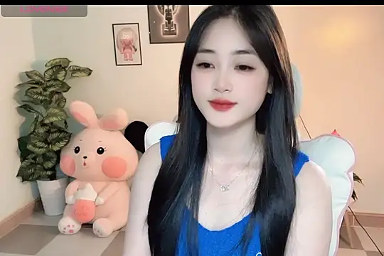  Aimy  online show from November 23, 2025, 5:07 am