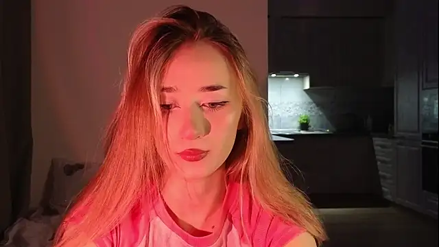 VikiSea online show from February 22, 2025, 6:08 pm