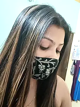 SANAYA ROY online show from January 18, 2025, 6:43 pm