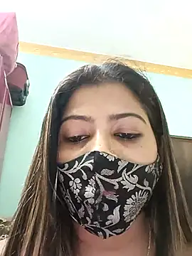 SANAYA ROY online show from March 21, 2025, 7:13 pm